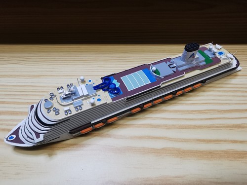 1250 passagierschiff adora - 1:1250,